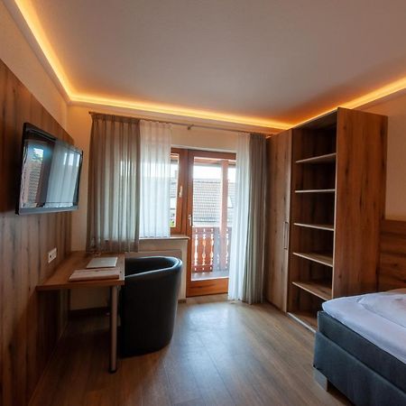 Hotel Landgasthof Oberschnorrhof Dammbach エクステリア 写真