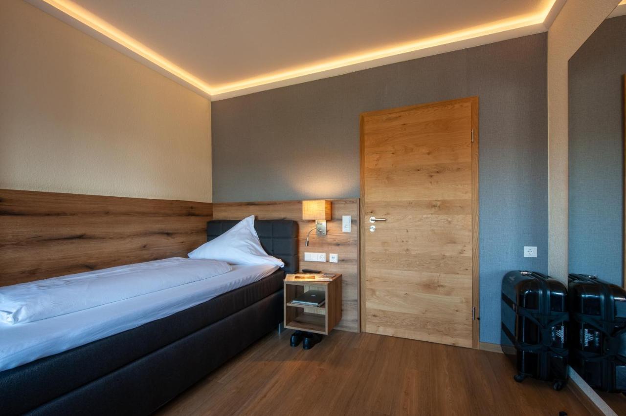 Hotel Landgasthof Oberschnorrhof Dammbach エクステリア 写真