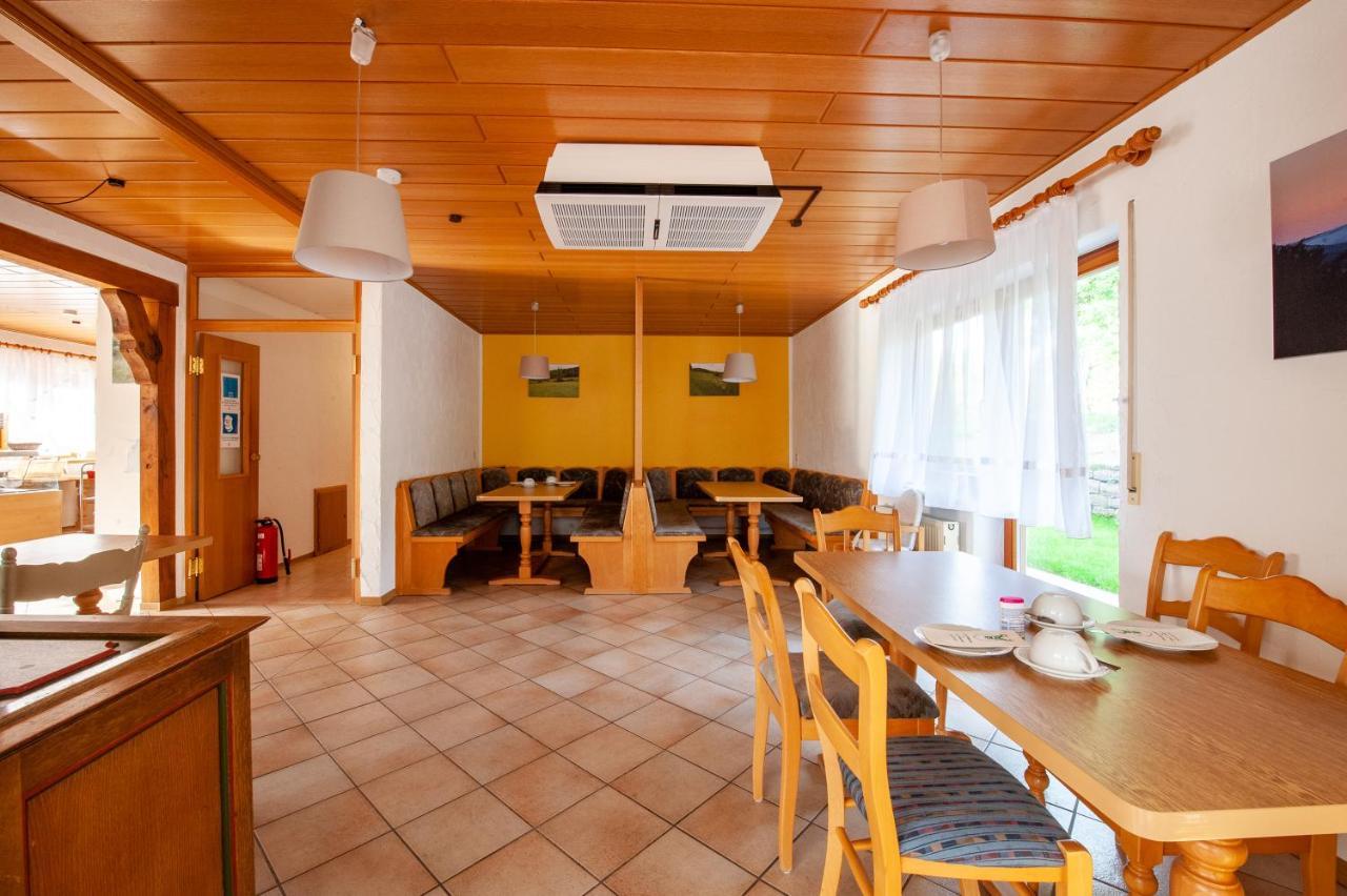 Hotel Landgasthof Oberschnorrhof Dammbach エクステリア 写真
