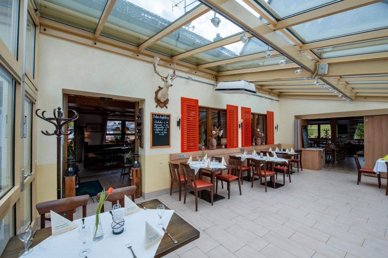 Hotel Landgasthof Oberschnorrhof Dammbach エクステリア 写真